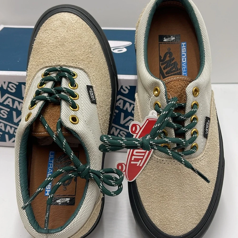Vans Men’s Era VIt Lx
Hiker Bone White
VN0A4BNHBWQ
Sneakers - Picture 13 of 16